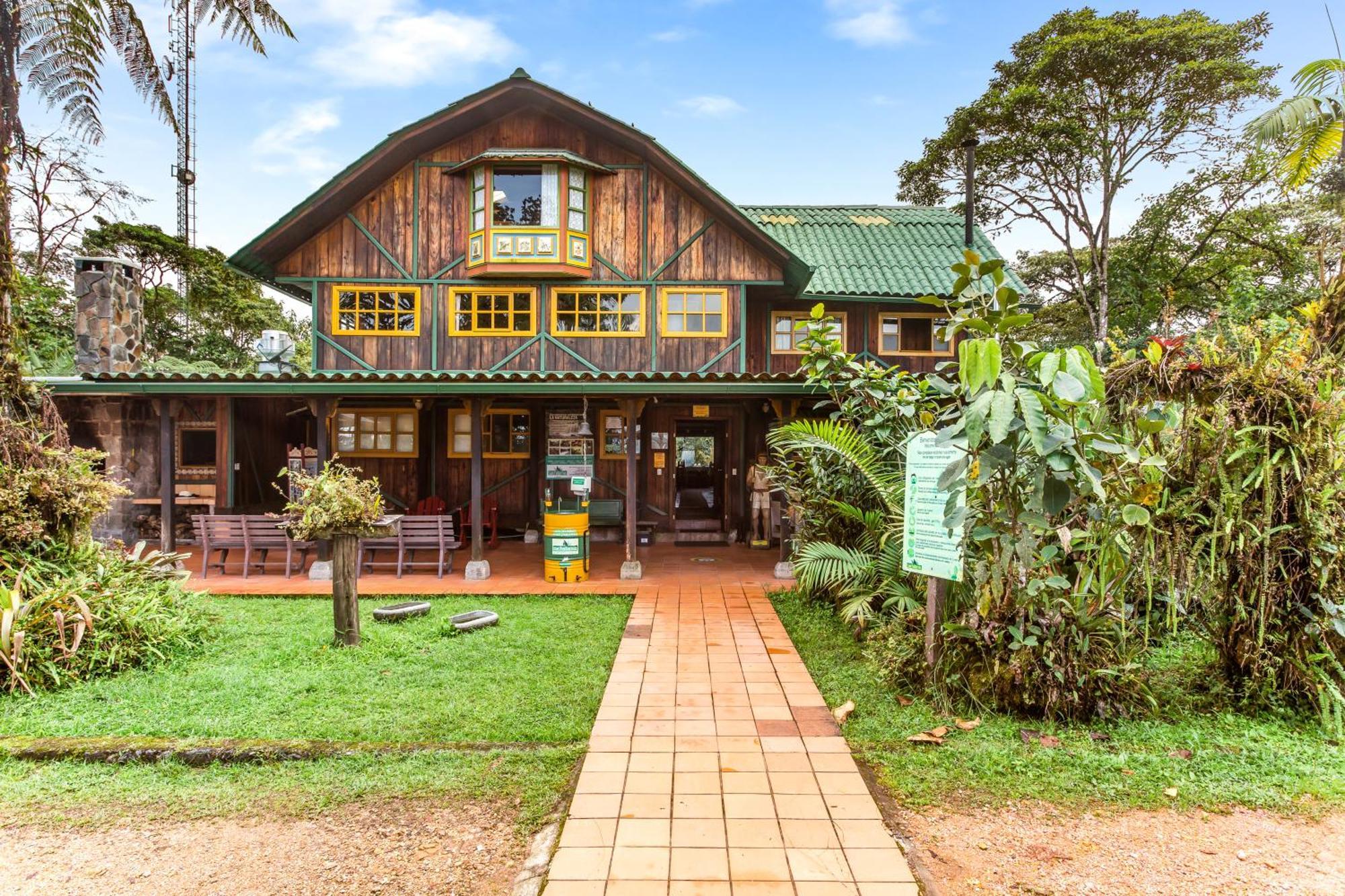 Sachatamia Lodge Mindo Exterior photo